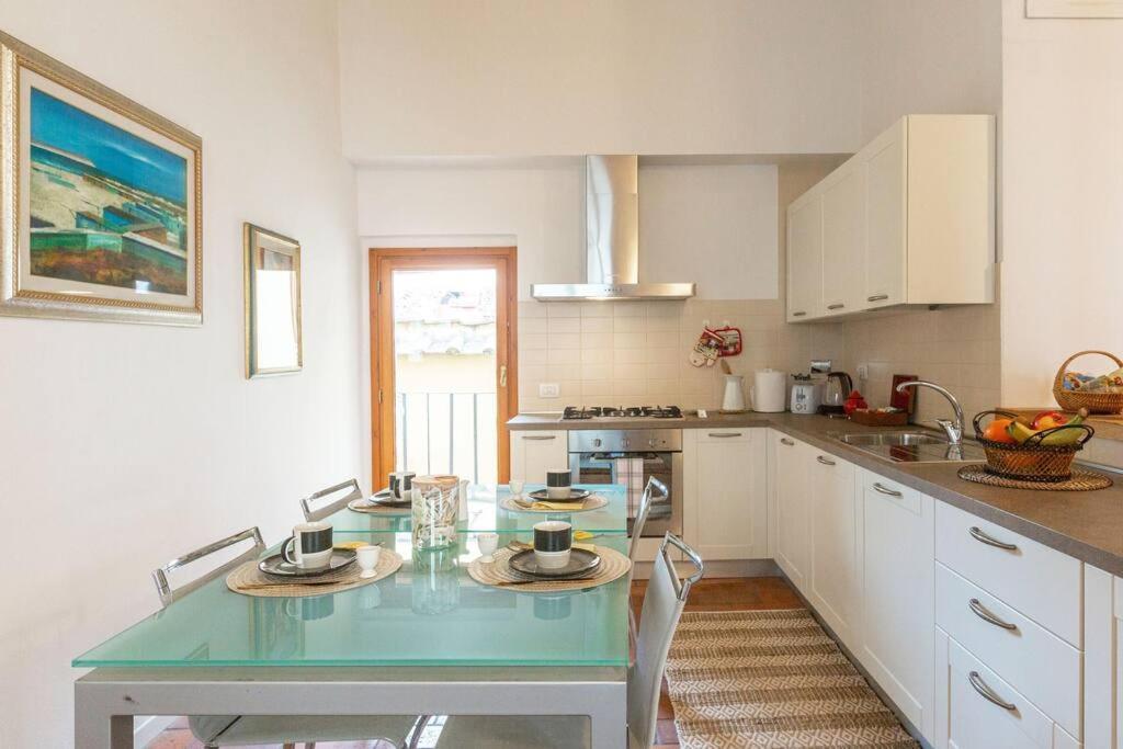 Dreaming Apartment In An Ancient Tower Florence Exterior photo